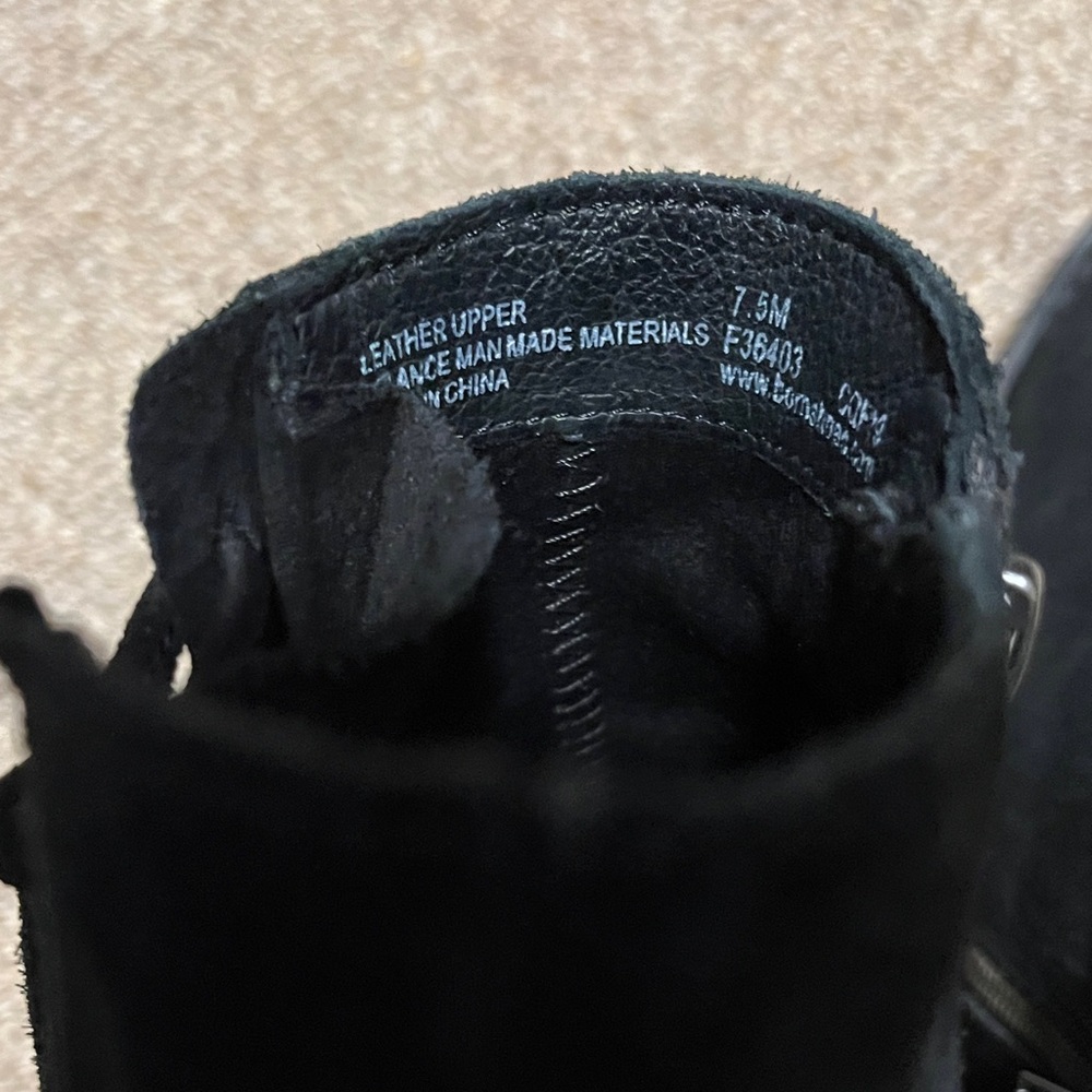 Women’s Born Black Suede Ankle Boots 7.5M - Picture 6 of 7